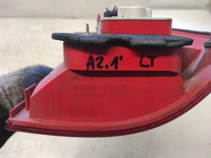 Rückleuchte Audi A2 PAW1825 Links Rearlight RUK5979510722st