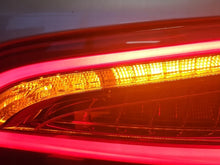 Laden Sie das Bild in den Galerie-Viewer, Rückleuchte Audi Q5 1416976 Rechts Rearlight RUK6004128045cw