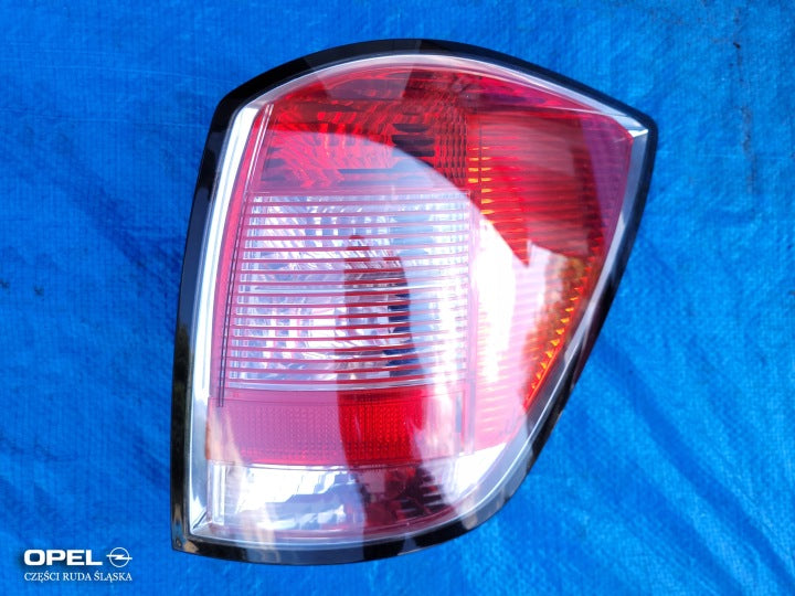 Rückleuchte Opel Astra H 13223674 Rechts Rearlight RUK6007783135wc