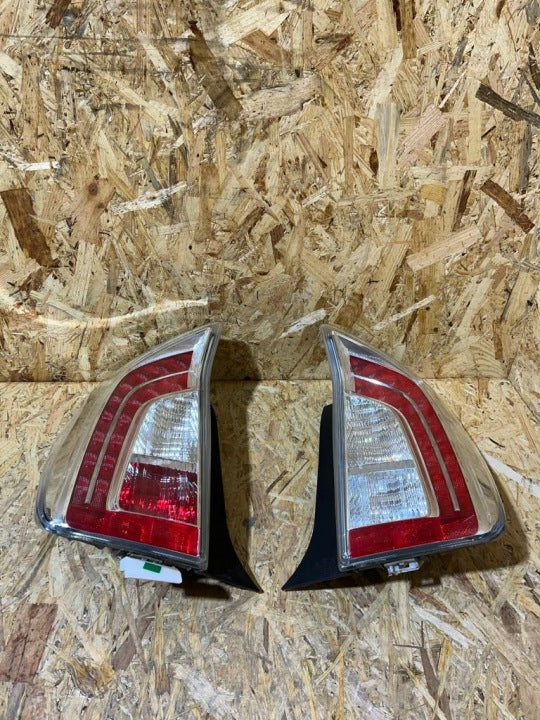 Rückleuchte Toyota Prius Ein Stück (Rechts oder Links) Rearlight RUK6031984305vb