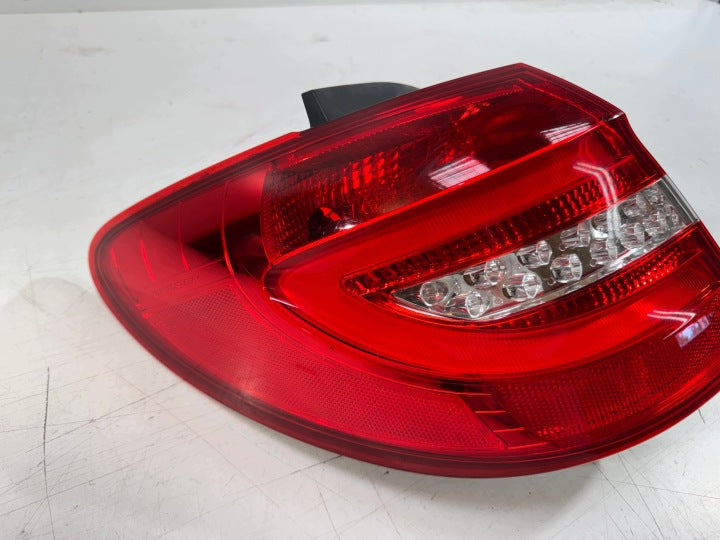 Rückleuchte Mercedes-Benz A2468200564 Links Rearlight RUK6120729413qs
