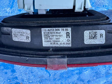 Laden Sie das Bild in den Galerie-Viewer, Rückleuchte Mercedes-Benz A2139067805 Rechts Rearlight RUK6141475588mf