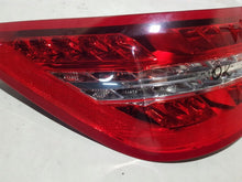 Laden Sie das Bild in den Galerie-Viewer, Rückleuchte Mercedes-Benz Cabrio Coupe C207 LED Links Rearlight RUK6160740507tr