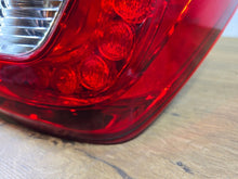 Laden Sie das Bild in den Galerie-Viewer, Rückleuchte Mitsubishi Space Star 8330B020 Rechts Rearlight RUK6200259675wn