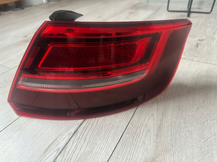 Rückleuchte Audi A3 Sportback 8V4945070 Rechts Rearlight RUK6296318113dw
