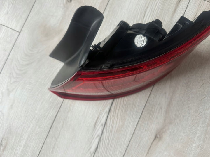Rückleuchte Audi A3 Sportback 8V4945070 Rechts Rearlight RUK6296318113dw