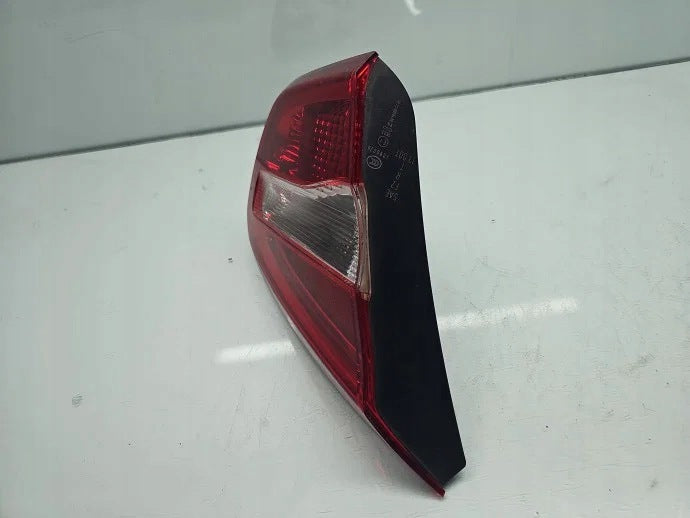 Rückleuchte Mercedes-Benz X156 A1569060358 Links Rearlight RUK6315178285wc