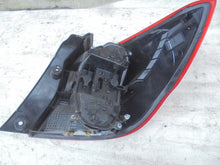 Laden Sie das Bild in den Galerie-Viewer, Rückleuchte Ford J7BB-13405-HB Links Rearlight RUK6380504647fl