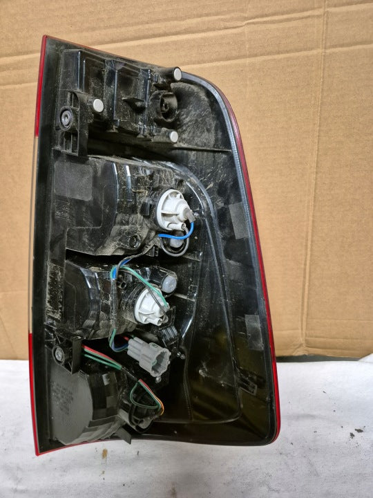 Rückleuchte Nissan Np300 Navara D23 Rechts Rearlight RUK6381731997us
