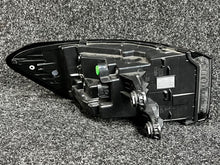Laden Sie das Bild in den Galerie-Viewer, Rückleuchte VW I 14B945096A Rechts Rearlight RUK6408597764ca