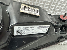 Laden Sie das Bild in den Galerie-Viewer, Rückleuchte Mercedes-Benz Glc A2549064902 Links Rearlight RUK6432935760yy