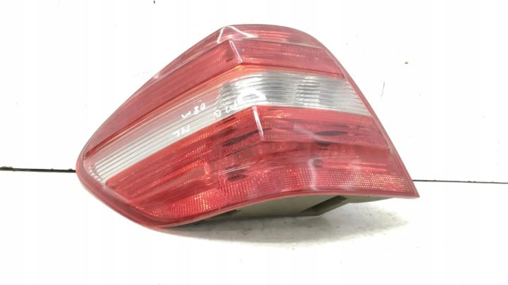 Rückleuchte Mercedes-Benz Links Rearlight RUK6518534090vc