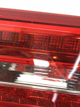 Laden Sie das Bild in den Galerie-Viewer, Rückleuchte Audi A6 4G5945094B Ein Stück (Rechts oder Links) Rearlight RUK6527213483ka