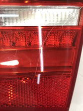 Laden Sie das Bild in den Galerie-Viewer, Rückleuchte Audi A6 4G5945094B Ein Stück (Rechts oder Links) Rearlight RUK6527213483ka