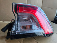 Laden Sie das Bild in den Galerie-Viewer, Rückleuchte Ford Kuga LV4B-13404-BE Rechts Rearlight RUK6594761583pp