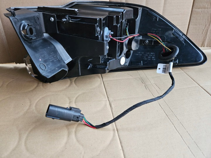 Rückleuchte Ford Kuga LV4B-13404-BE Rechts Rearlight RUK6594761583pp