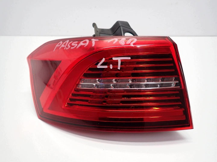 Rückleuchte VW Passat B8 3G9945207J Links Rearlight RUK6604280130bl
