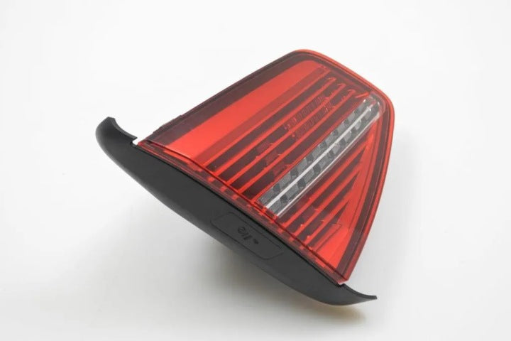 Rückleuchte VW Passat B8 3G5945307E Links Rearlight RUK6636192677lb