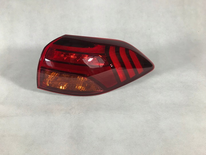 Rückleuchte Hyundai Tucson 92402D7600 Rechts Rearlight RUK6655417809dd