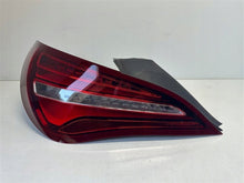Laden Sie das Bild in den Galerie-Viewer, Rückleuchte Mercedes-Benz Cla A1179063700 Links Rearlight RUK6686444861md