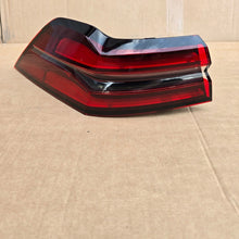 Load image into Gallery viewer, Rückleuchte BMW 5 H34B0F7D901 Links Rearlight RUK6779384602sg