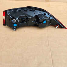 Load image into Gallery viewer, Rückleuchte BMW 5 H34B0F7D901 Links Rearlight RUK6779384602sg