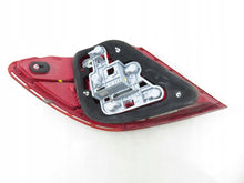 Laden Sie das Bild in den Galerie-Viewer, Rückleuchte Mercedes-Benz 2048202064 Rechts Rearlight RUK6866044017ua