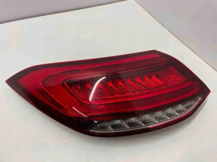 Rückleuchte Mercedes-Benz Cls A2579062600 Links Rearlight RUK6869641899em