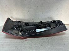 Laden Sie das Bild in den Galerie-Viewer, Rückleuchte Audi Q5 80A945094 LED Rechts Rearlight RUK6878431384uz