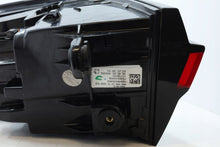 Laden Sie das Bild in den Galerie-Viewer, Rückleuchte BMW U06 H4849436009 Ein Satz Rearlight RUK6895637875xf
