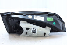 Laden Sie das Bild in den Galerie-Viewer, Rückleuchte BMW U06 H4849436009 Ein Satz Rearlight RUK6895637875xf