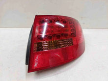 Laden Sie das Bild in den Galerie-Viewer, Rückleuchte Audi A6 Avant 89037056 Rechts Rearlight RUK6924272395ee