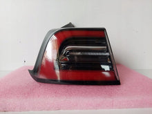 Load image into Gallery viewer, Rückleuchte Tesla Model 3 V40 Full LED Ein Stück (Rechts oder Links) Rearlight RUK6932009461ou