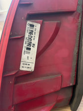Laden Sie das Bild in den Galerie-Viewer, Rückleuchte Mercedes-Benz W204 A2048201864 Links Rearlight RUK6973016867ys