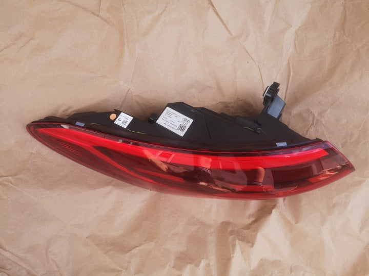 Rückleuchte Audi Q5 8MA945091 LED Links Rearlight RUK7051073216hr