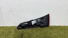Laden Sie das Bild in den Galerie-Viewer, Rückleuchte Audi Q5 80A945075B Links Rearlight RUK7099595325au