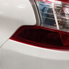 Laden Sie das Bild in den Galerie-Viewer, Rückleuchte Peugeot 308 Links Rearlight RUK7121980253fj