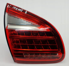 Laden Sie das Bild in den Galerie-Viewer, Rückleuchte Porsche Cayenne 7P5945093K Links Rearlight RUK7157155193ci