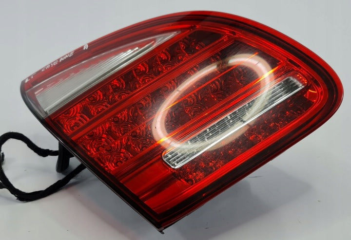 Rückleuchte Porsche Cayenne 7P5945093K Links Rearlight RUK7157155193ci
