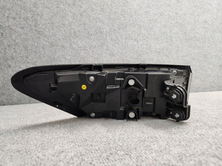 Rückleuchte VW Passat 3J0945208 Rechts Rearlight RUK7225952007ee