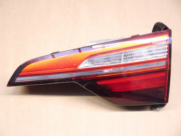 Rückleuchte Audi A4 8W9945076AA Rechts Rearlight RUK7357977841en