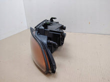 Laden Sie das Bild in den Galerie-Viewer, Rückleuchte BMW 5 E39 Rechts Rearlight RUK7372292796ja
