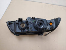 Laden Sie das Bild in den Galerie-Viewer, Rückleuchte BMW 5 E39 Rechts Rearlight RUK7372292796ja