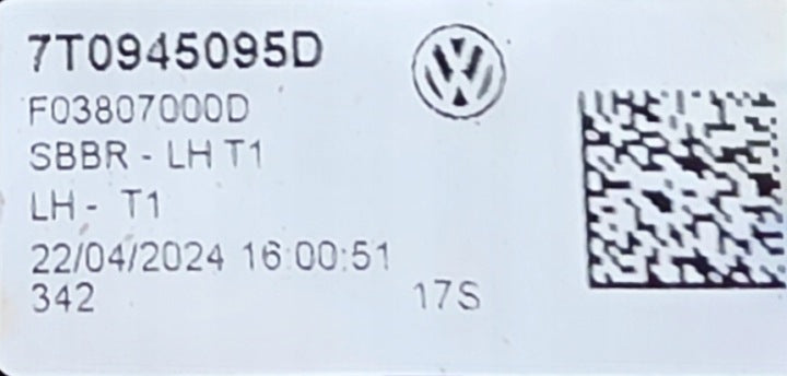 Rückleuchte VW Multivan T7 7T0945095D Links Rearlight RUK7375328080li
