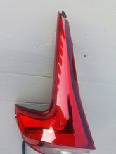 Load image into Gallery viewer, Rückleuchte Mitsubishi Eclipse Cross I LED Links Rearlight RUK7375985414nm