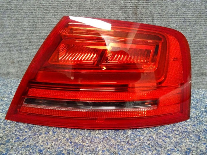 Rückleuchte Audi A8 4H0945096A Rechts Rearlight RUK7402881912uo