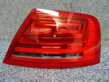 Laden Sie das Bild in den Galerie-Viewer, Rückleuchte Audi A8 4H0945096A Rechts Rearlight RUK7402881912uo