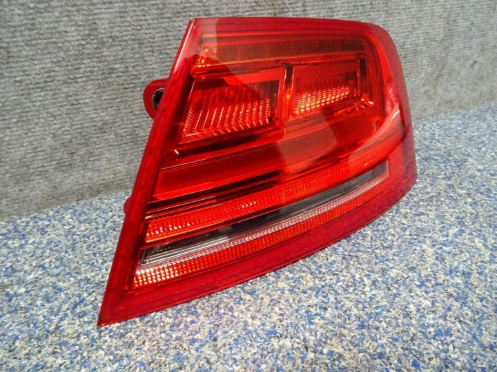 Rückleuchte Audi A8 4H0945096A Rechts Rearlight RUK7402881912uo
