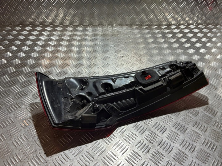 Rückleuchte Audi Q5 80A945094B Rechts Rearlight RUK7405654623zv