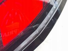 Laden Sie das Bild in den Galerie-Viewer, Rückleuchte VW Passat 3J0945095 Links Rearlight RUK7442399638mv